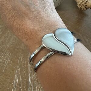 Premiere Designs Vintage Silver Heart Cuff 20 Year Anniversary 2005 NEW